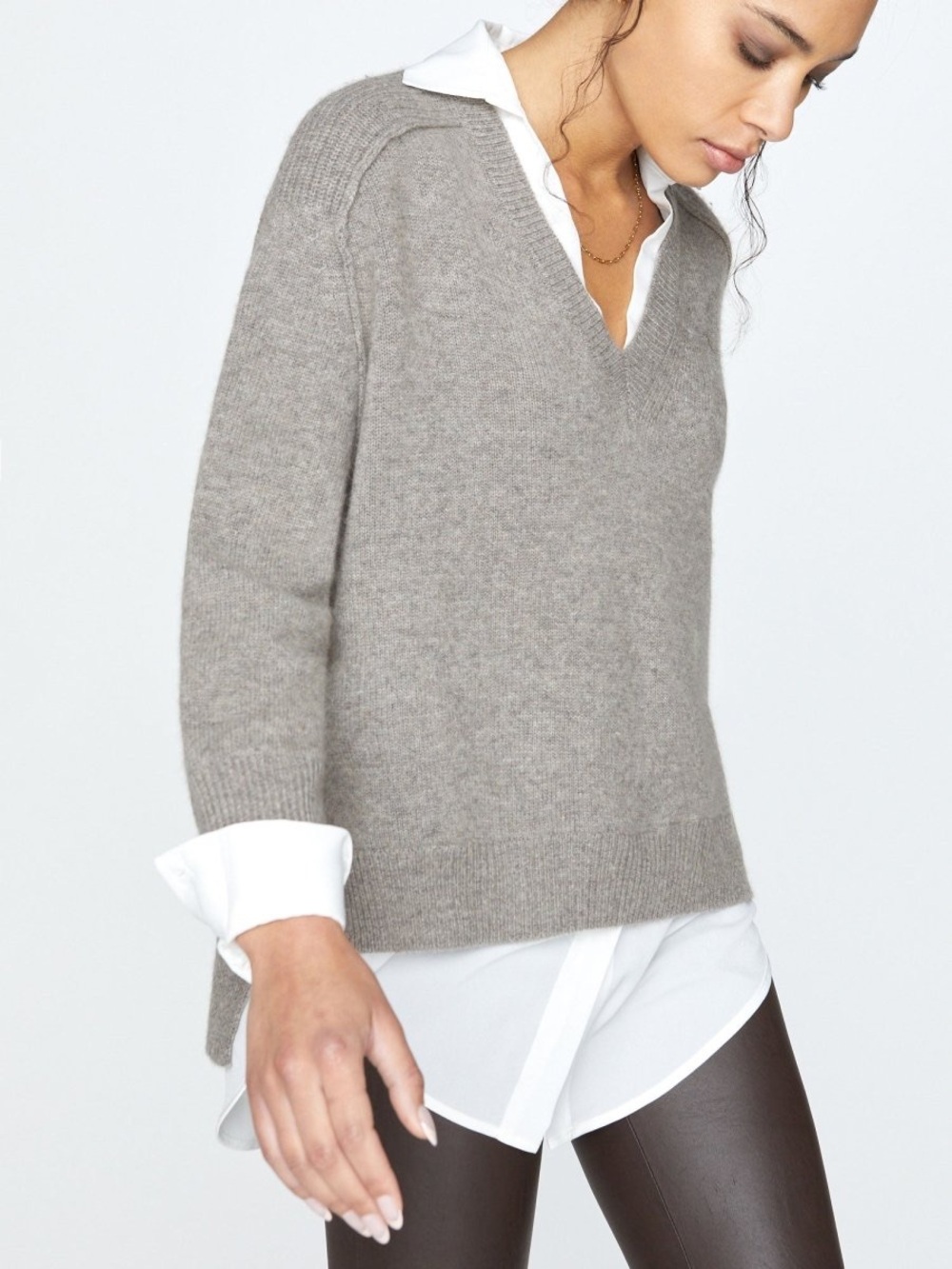 Brochu Walker The Looker Layered V-Neck Sweater Otter Melange Medium